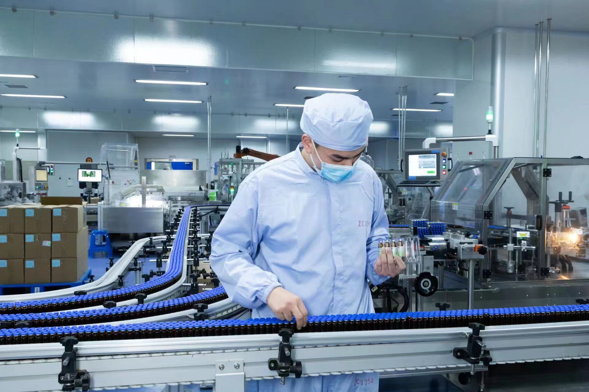 揚(yáng)子江藥業(yè)集團(tuán) 以信息技術(shù)賦能制造業(yè)，筑牢實(shí)體經(jīng)濟(jì)高質(zhì)量發(fā)展新優(yōu)勢